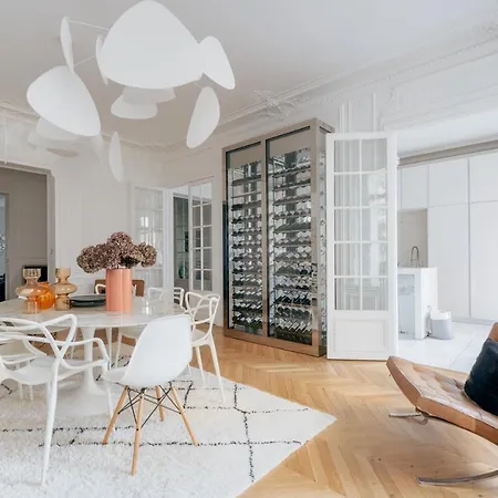 Apartmán Veeve - Enlightened Luxe
